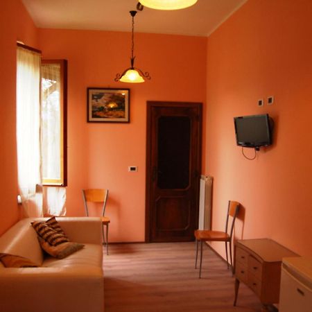 Borgo Nuovo San Martino Guest House Ambra Luaran gambar